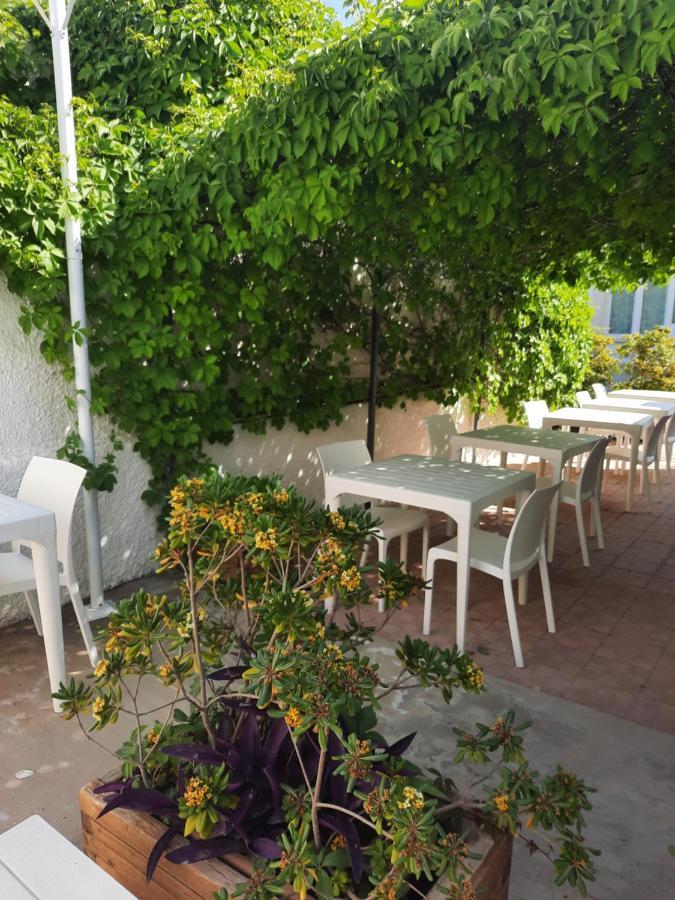 Hotel Noto Marina Stella Marina - B&B Lido di Noto Bagian luar foto